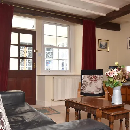 3 Bed In Oc-sz421 * Threlkeld