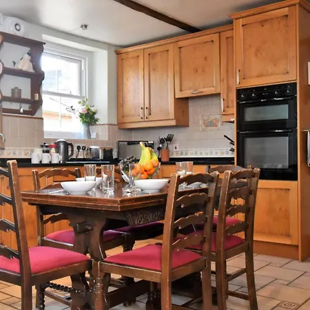 3 Bed In Oc-sz421 * Threlkeld